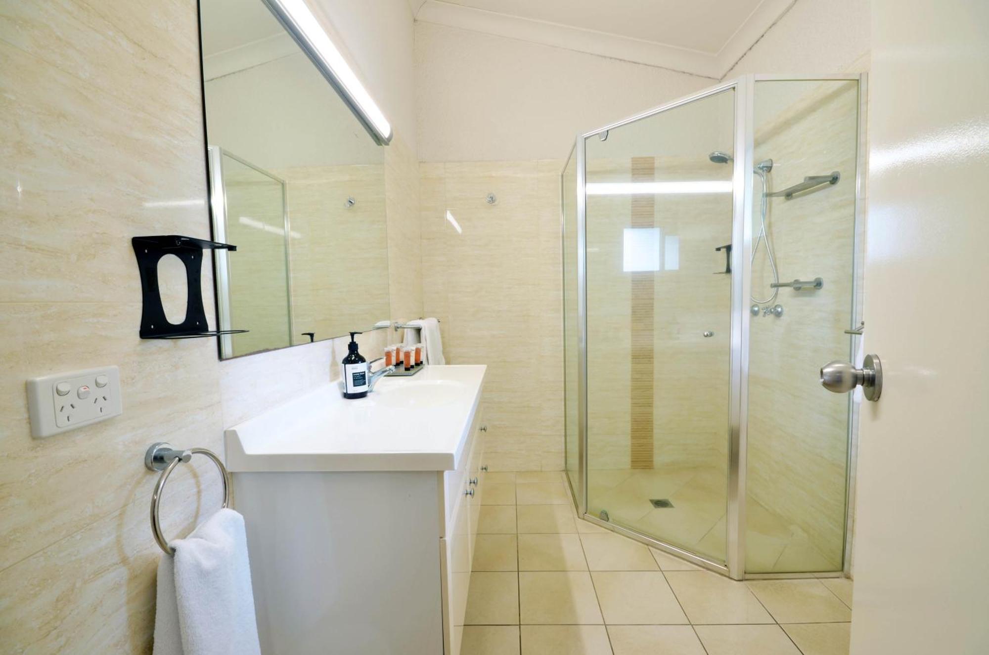 Boulevarde Motor Inn Wagga Wagga Kültér fotó